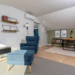 Lima View Villa *
