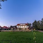 Villa Lima View *