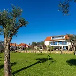 Villa Lima View