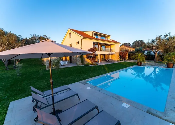 Lima View فيلة *