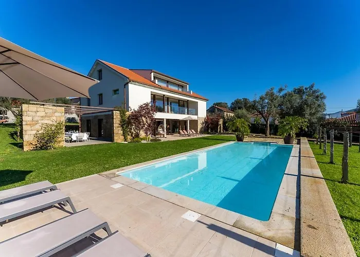 فيلة Lima View بونتي دي ليما